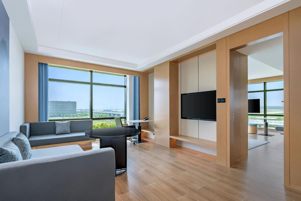 Fairfield By Marriott Beijing Daxing Airport Hotel Bagian luar foto